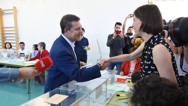 Page y el PSOE ‘arrasan’ en las elecciones autonómicas y logran mayoría absoluta