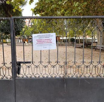 El Ayuntamiento de Albacete cierra parques y Cementerio por aviso amarillo de lluvias