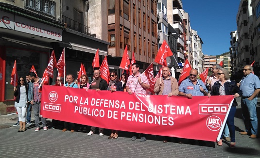 Pensionistas y sindicatos exigen en Castilla-La Mancha garantías de pensiones dignas
