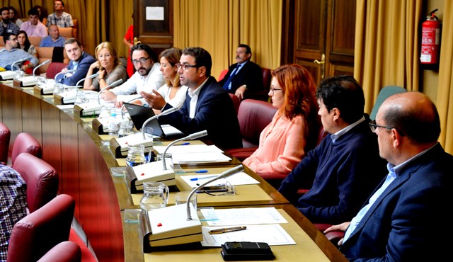 El PSOE de Albacete propone la creación de la figura de educador social en la plantilla del Ayuntamiento