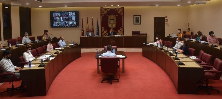 Reconocimiento del Ayuntamiento de Albacete a los profesionales que lucharon directamente contra el coronavirus