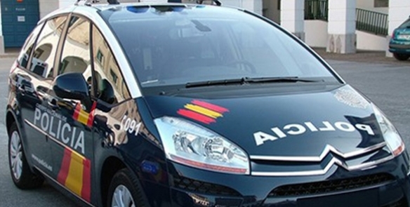 Cuatro detenidos en Albacete, uno por robar con violencia un móvil y otros tres por robar en una casa de la carretera de Jaén