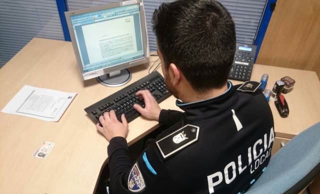 La Policía Nacional detiene en Albacete a dos comerciales de telefonía por realizar un contrato fraudulento