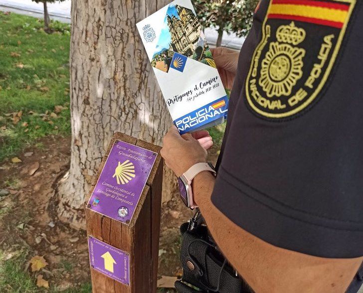 La Policía Nacional ya tiene centros oficiales de sellado de la credencial de peregrino en Albacete, Guadalajara y Toledo