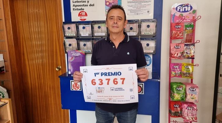 Vendido en Elche de la Sierra el primer premio de la Lotería, premiado con 300.000 euros al número