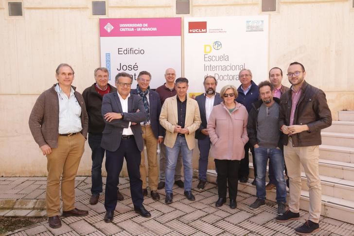 El PSOE de Albacete traslada a profesores e investigadores su apuesta por una nueva Ley de Universidades