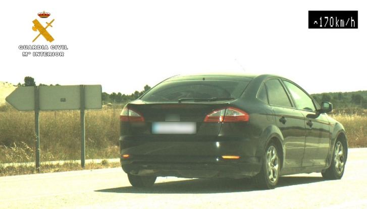 La Guardia Civil de Albacete investiga a un conductor que circulaba a 170 en un tramo de 80, cerca de Hellín