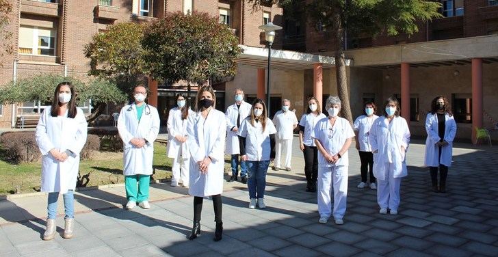 El Hospital de Albacete amplía su guía de prevención de caídas a las residencias sociosanitarias