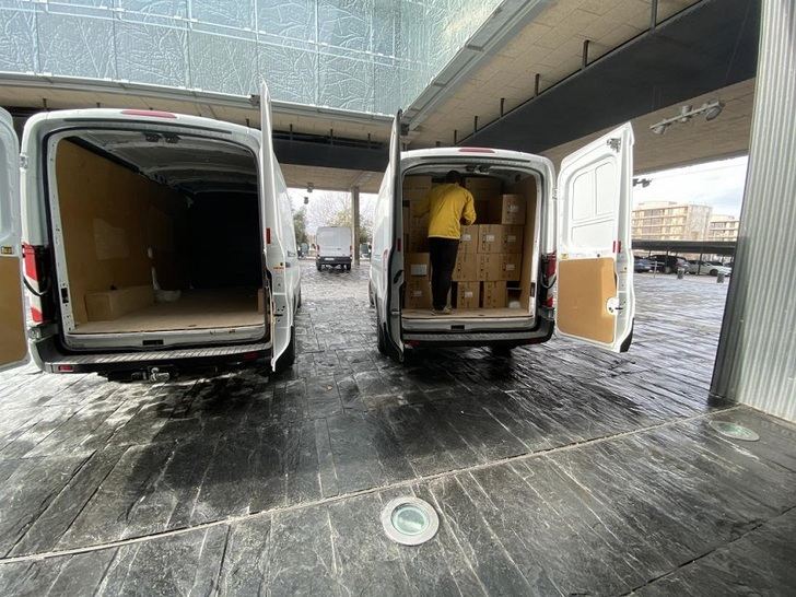 En Castilla-La Mancha se han repartido esta semana cerca de 300.000 artículos de protección a los centros sanitarios