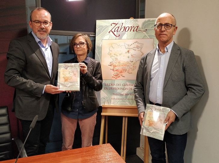 El número 68 de la revista Zahora recoge un monográfico sobre la cría del gusano de seda en la provincia de Albacete