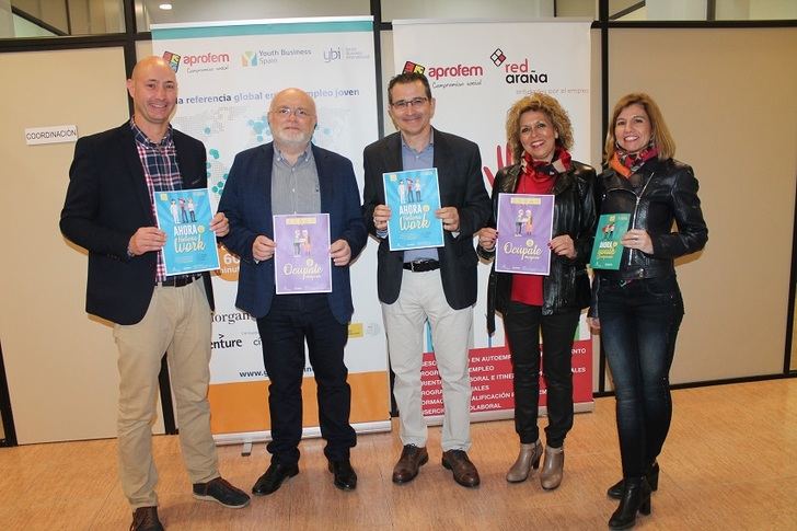 La Junta destaca el trabajo de APROFECM en Albacete por el empleo juvenil