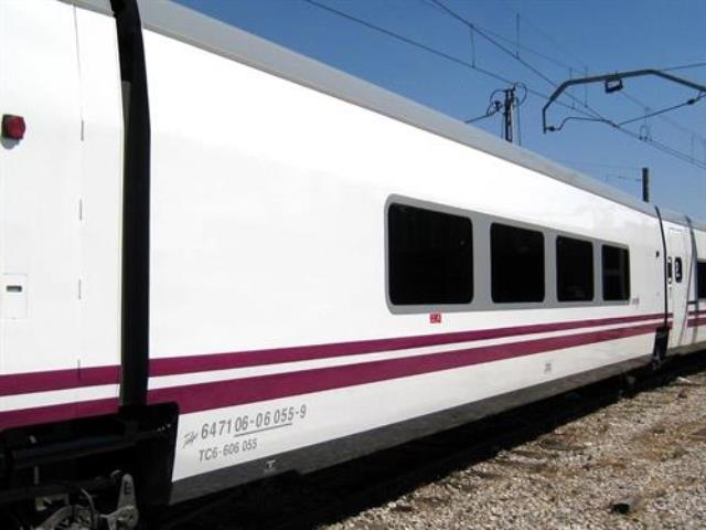 Renfe suspende todos trenes con origen y destino a Madrid a lo largo del sábado